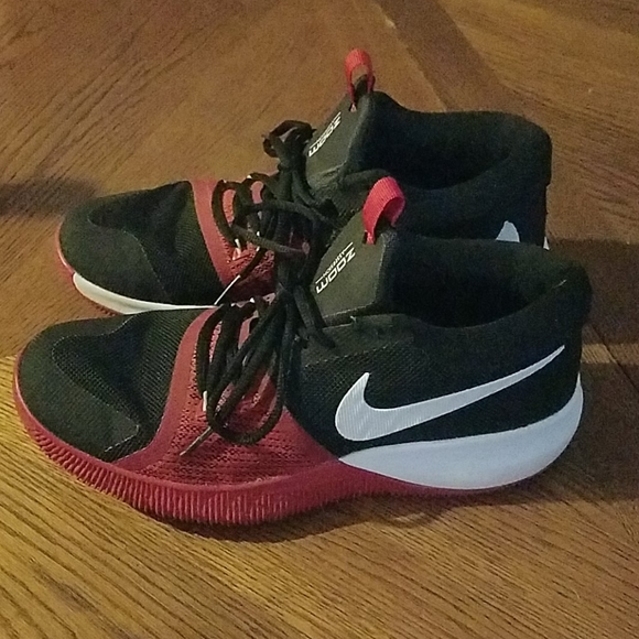 nike zoom assersion red and black